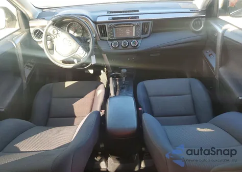 2016 Toyota Rav4 Le z USA, uszkodzony, nr VIN JTMZFREV5GJ086599